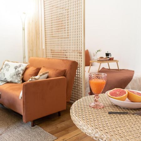 Cosy Et Comfort Studio Equipe A Clichy 5 Min Metro Экстерьер фото