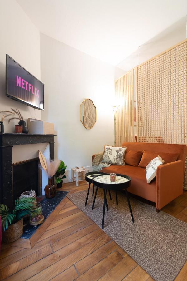 Cosy Et Comfort Studio Equipe A Clichy 5 Min Metro Экстерьер фото