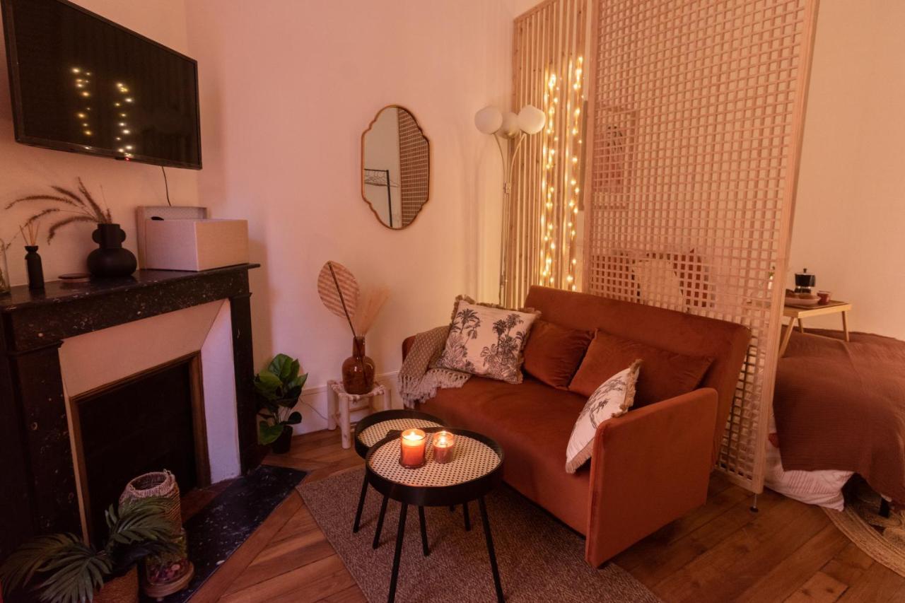 Cosy Et Comfort Studio Equipe A Clichy 5 Min Metro Экстерьер фото